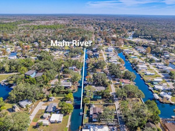 5261 CIRCLE DRIVE, WEEKI WACHEE, FL 34607