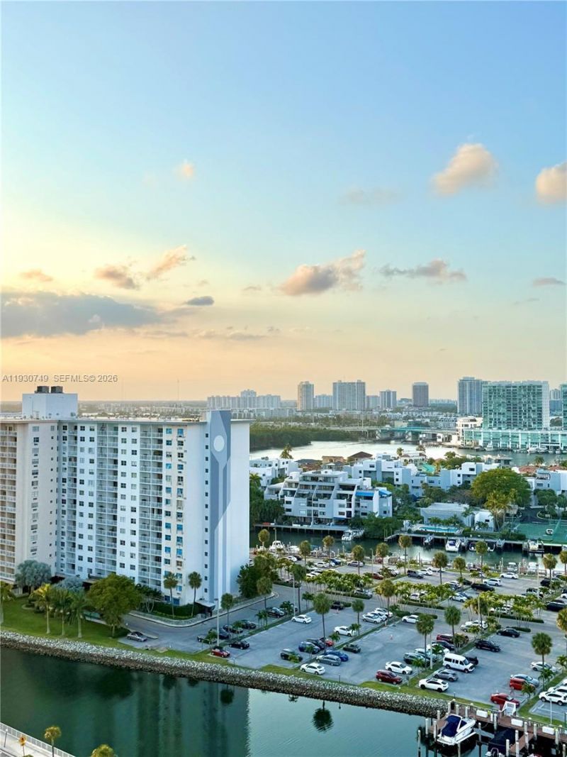 300 Bayview Dr, Unit 1603, Sunny Isles Beach, FL 33160 Photo