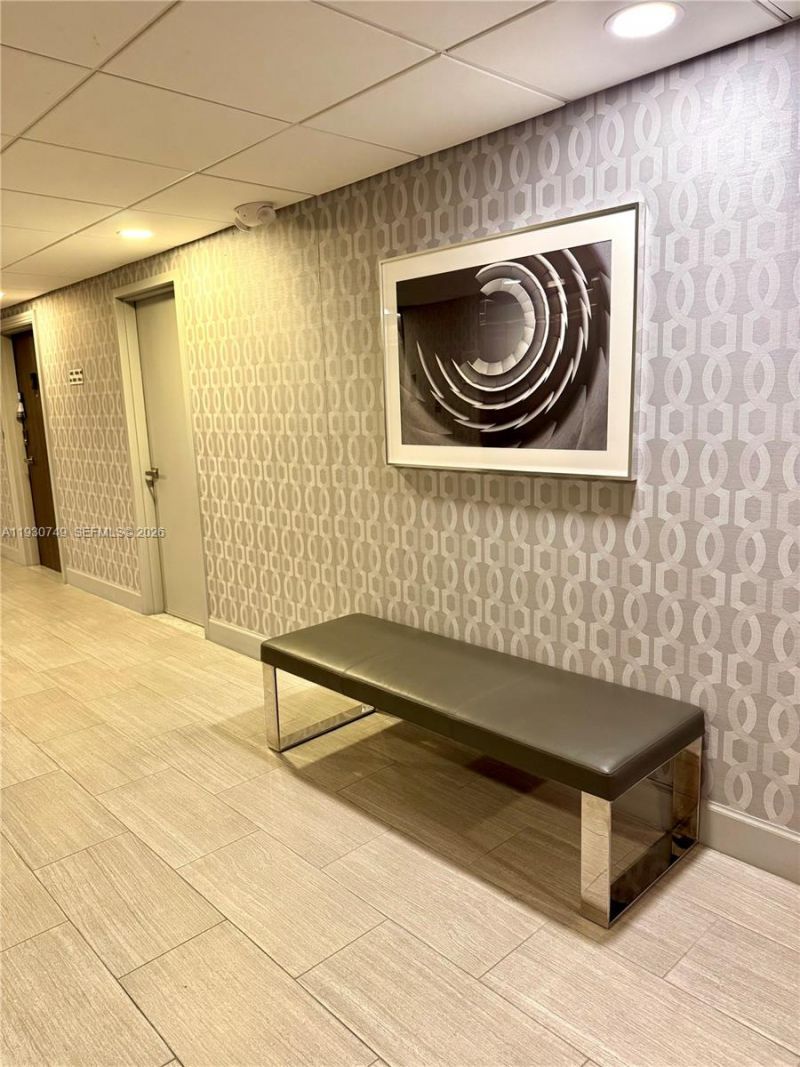 300 Bayview Dr, Unit 1603, Sunny Isles Beach, FL 33160 Photo