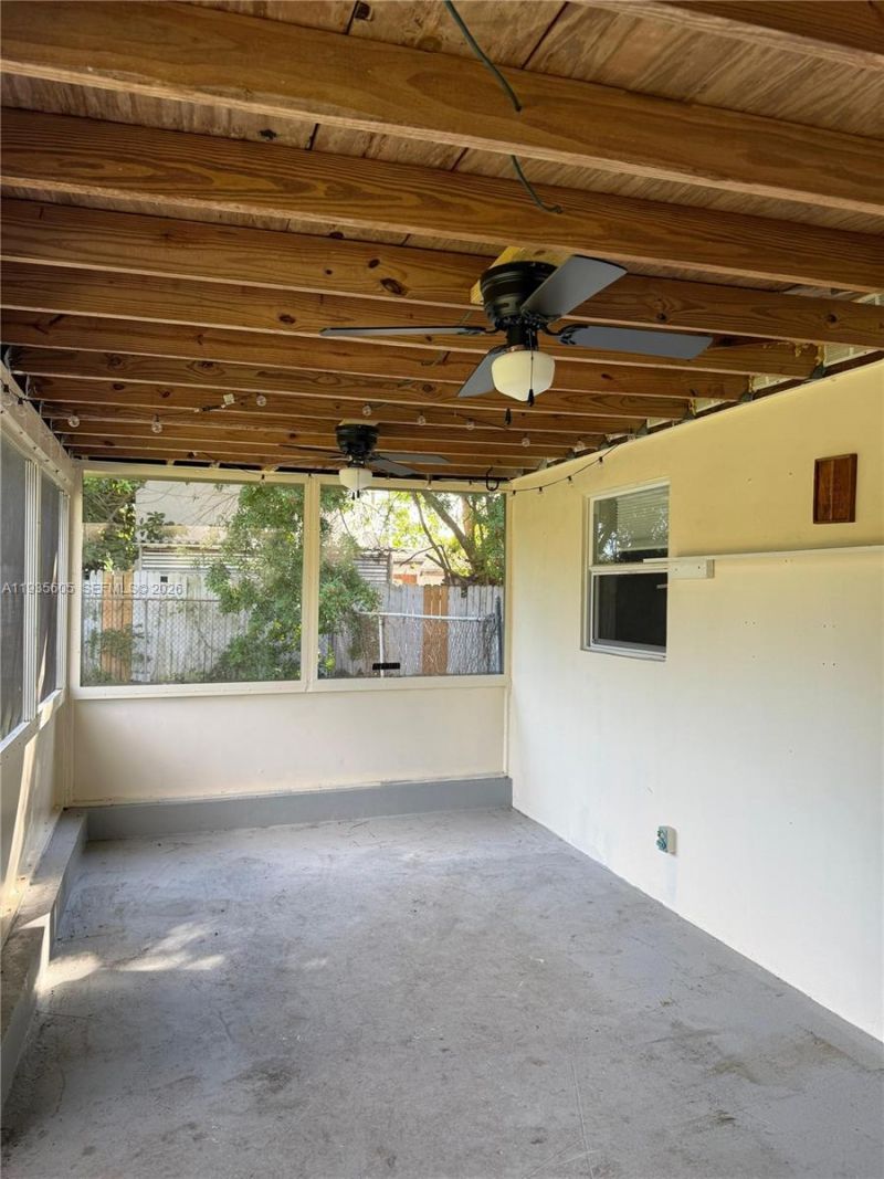 1624 E River Dr, Margate, FL 33063 Photo