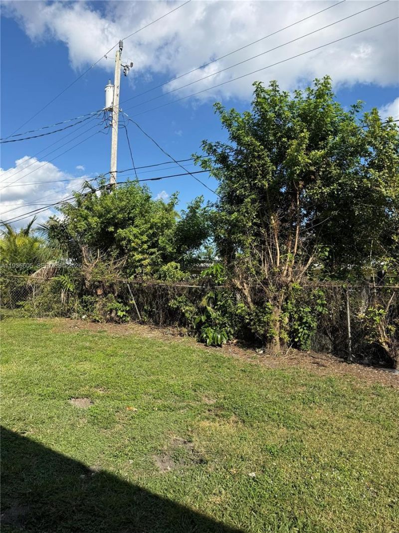 1624 E River Dr, Margate, FL 33063 Photo