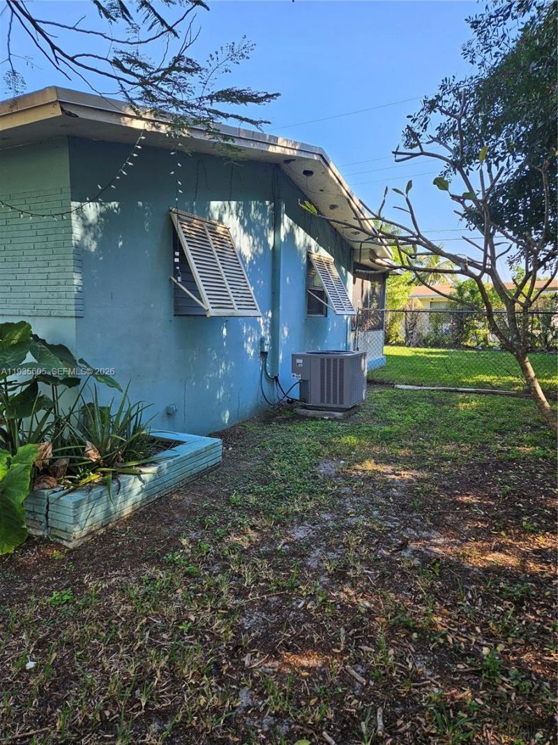 1624 E River Dr, Margate, FL 33063 Photo