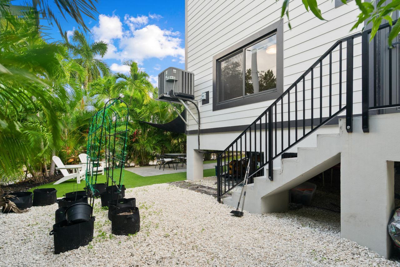 13 Coral Way, Key Largo, FL 33037 Photo