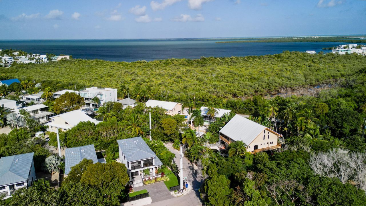 13 Coral Way, Key Largo, FL 33037 Photo