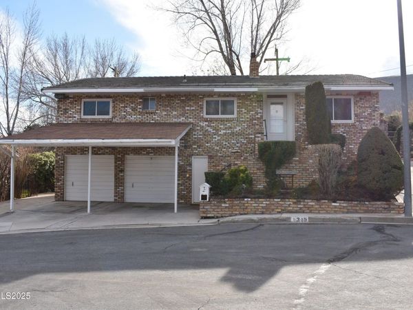 1315 W 4th Street, Carson City, NV 89703