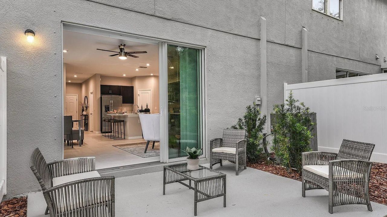 10557 Oakside Drive, Palmetto, FL 34221 Photo