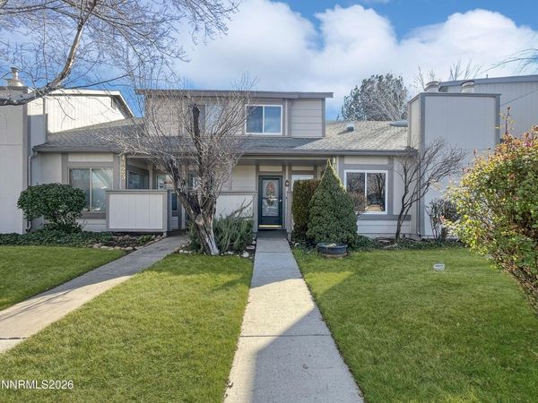 1025 Tyler Way, Sparks, NV 89431