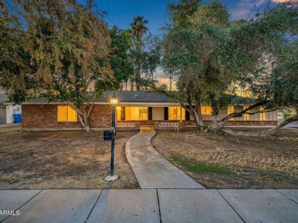 641 W LINGER Lane, Phoenix, AZ 85021