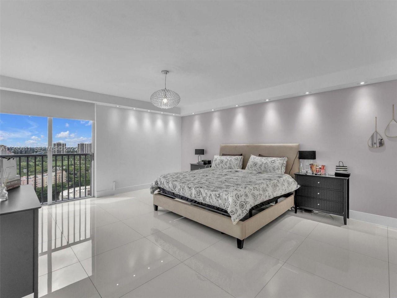 19707 Turnberry Way , Unit 21D, Aventura, FL 33180 Photo