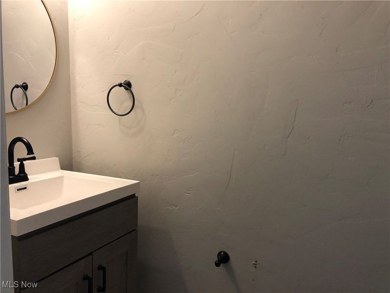 330 Foundry Street, Medina, OH 44256 Photo 8