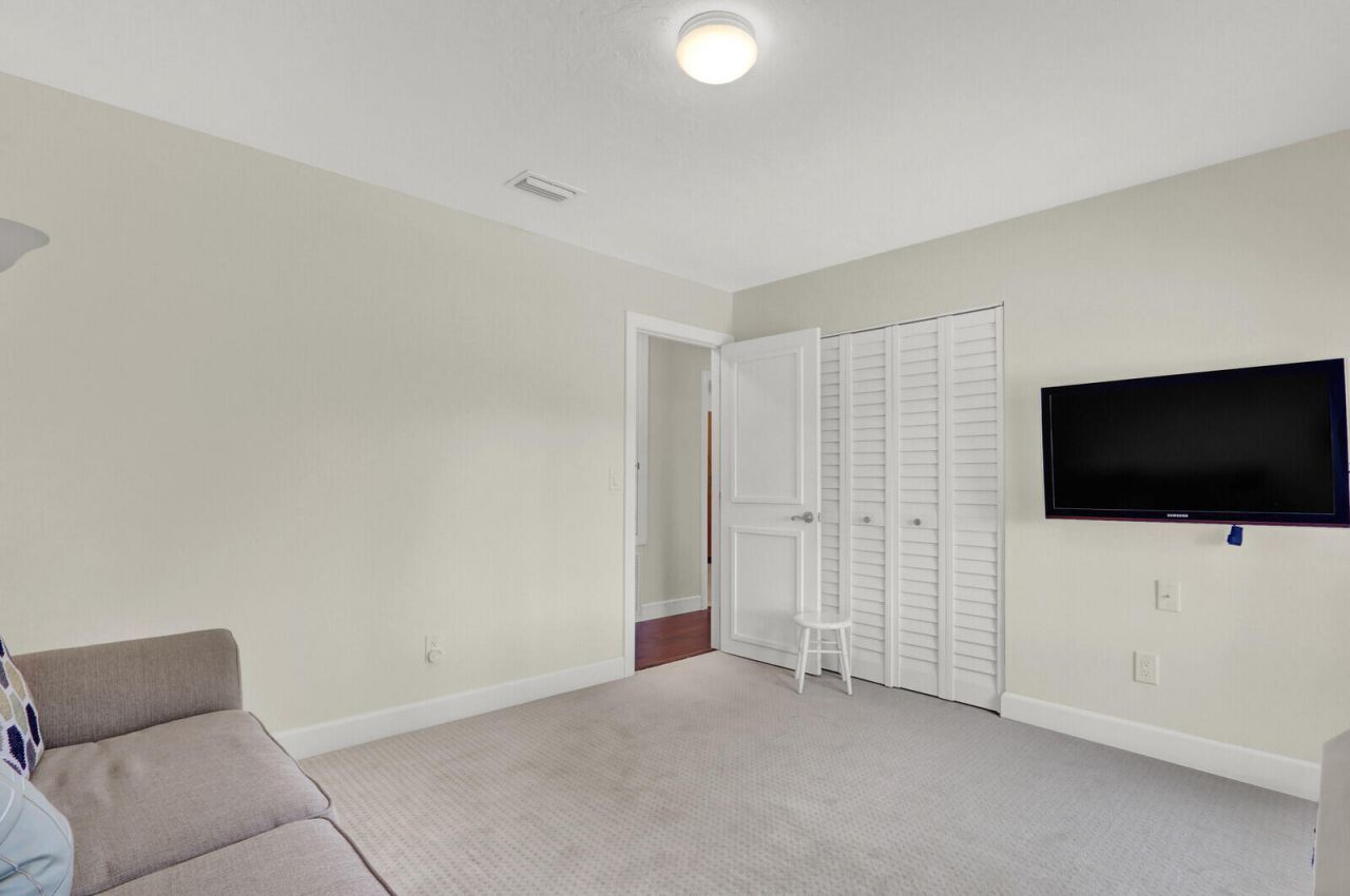 3060 SE Darien Road, Port Saint Lucie, FL 34952 Photo