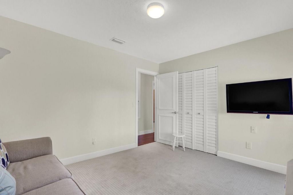 3060 SE Darien Road, Port Saint Lucie, FL 34952 Photo