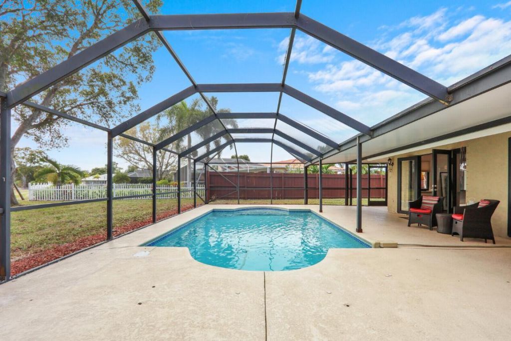 3060 SE Darien Road, Port Saint Lucie, FL 34952 Photo