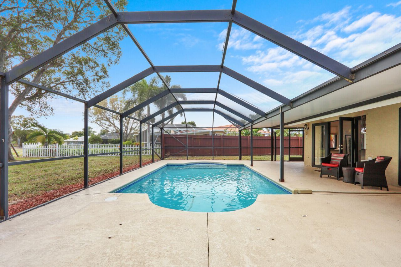 3060 SE Darien Road, Port Saint Lucie, FL 34952 Photo