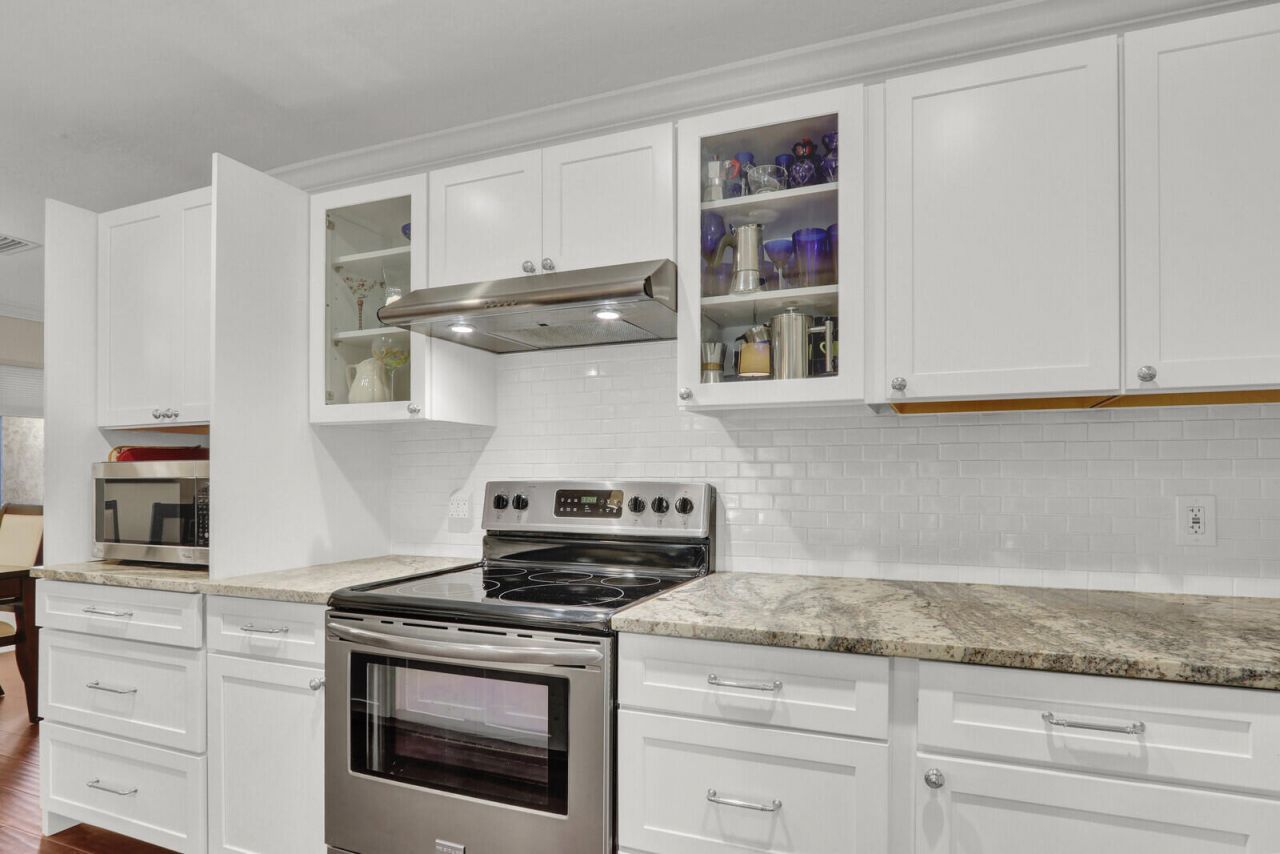 3060 SE Darien Road, Port Saint Lucie, FL 34952 Photo