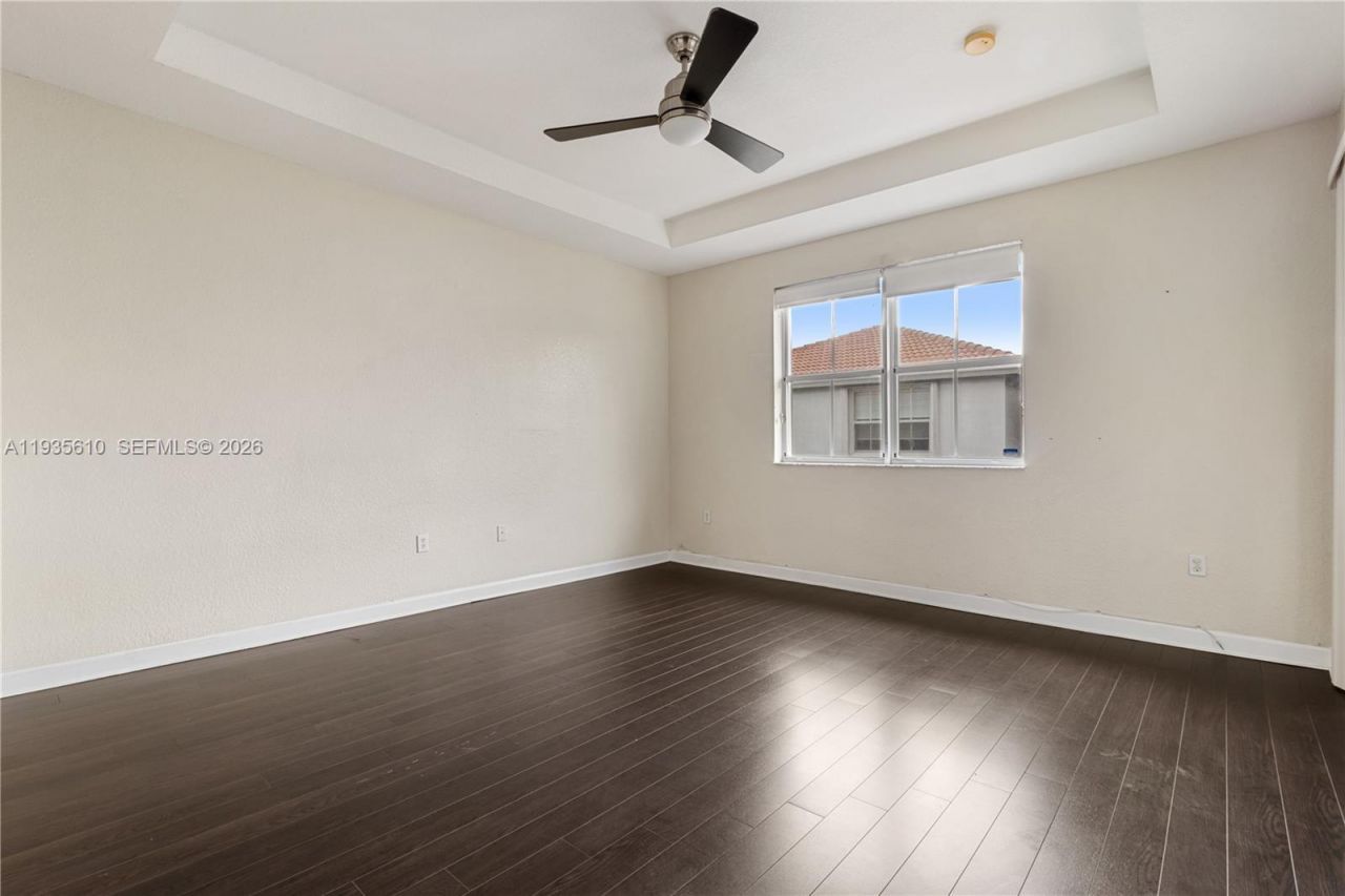 8562 NW 108th Ave, Unit 8562, Doral, FL 33178 Photo