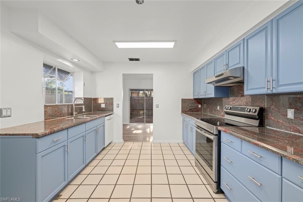 5840 Crabwood Ct, Fort Myers, FL 33919 Photo