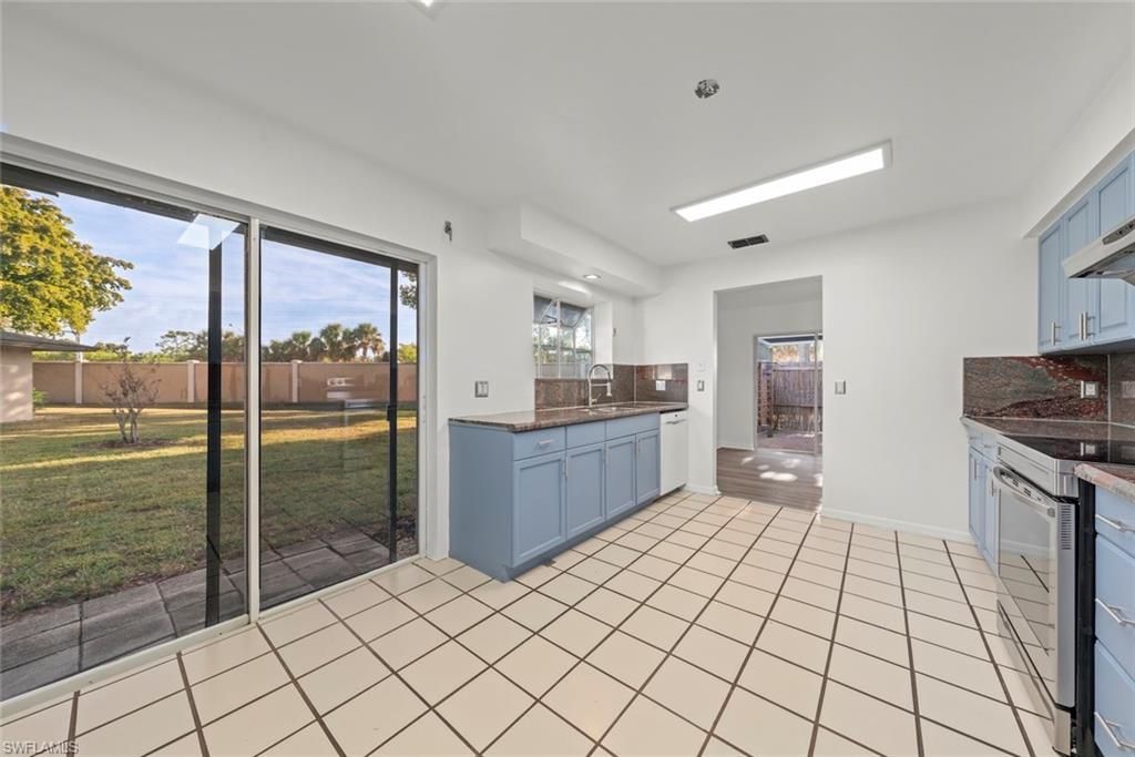 5840 Crabwood Ct, Fort Myers, FL 33919 Photo