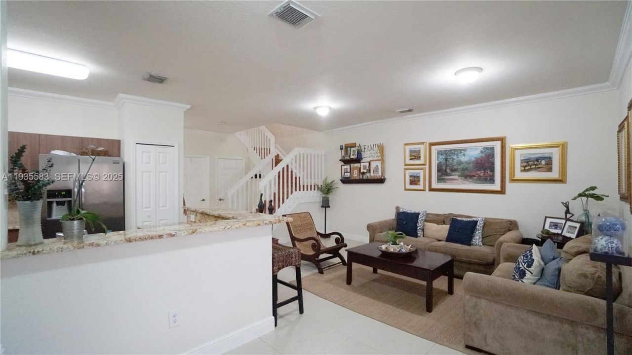 928 SW 154th Path, Unit 928, Miami, FL 33194 Photo