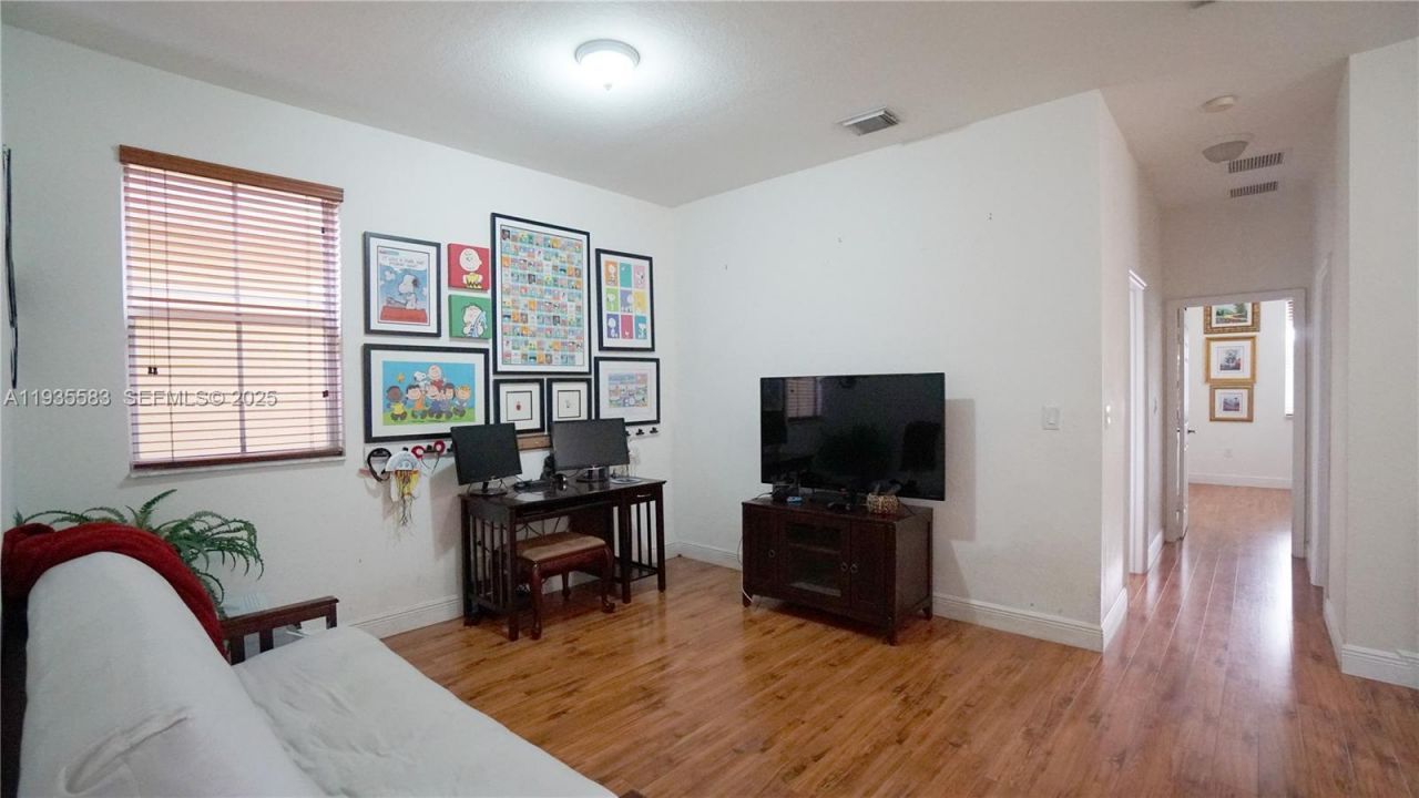 928 SW 154th Path, Unit 928, Miami, FL 33194 Photo