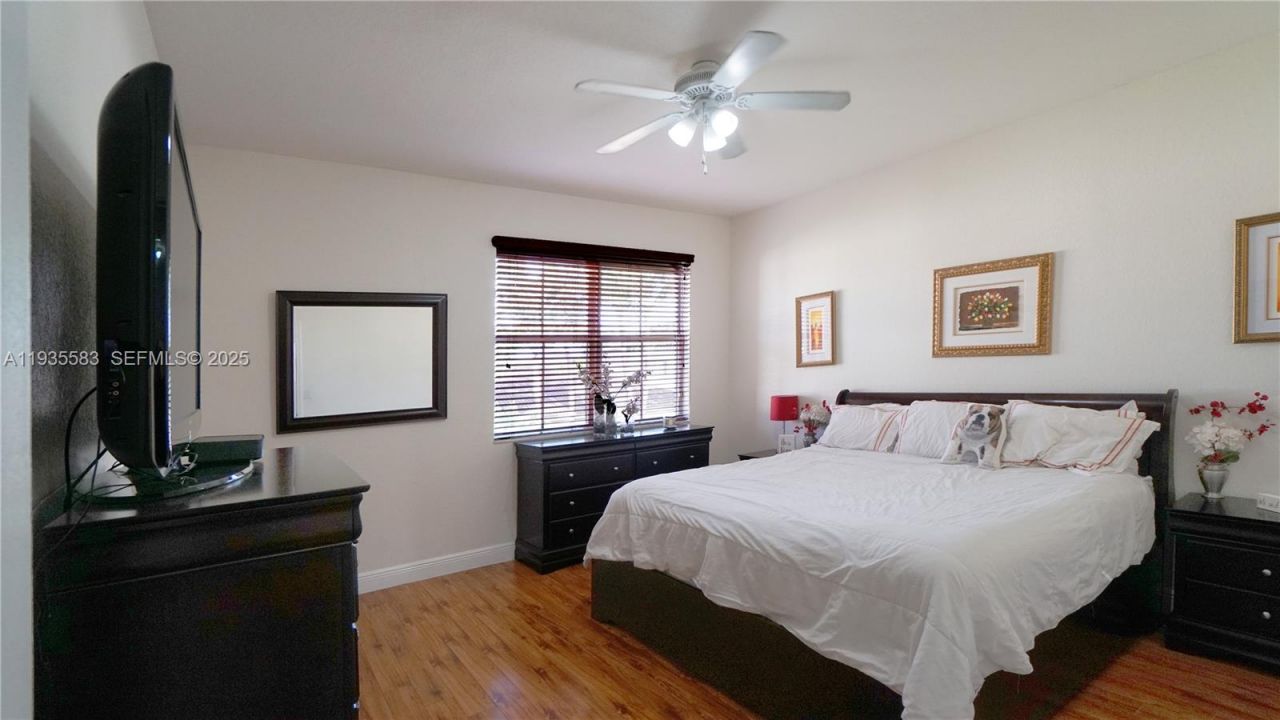 928 SW 154th Path, Unit 928, Miami, FL 33194 Photo