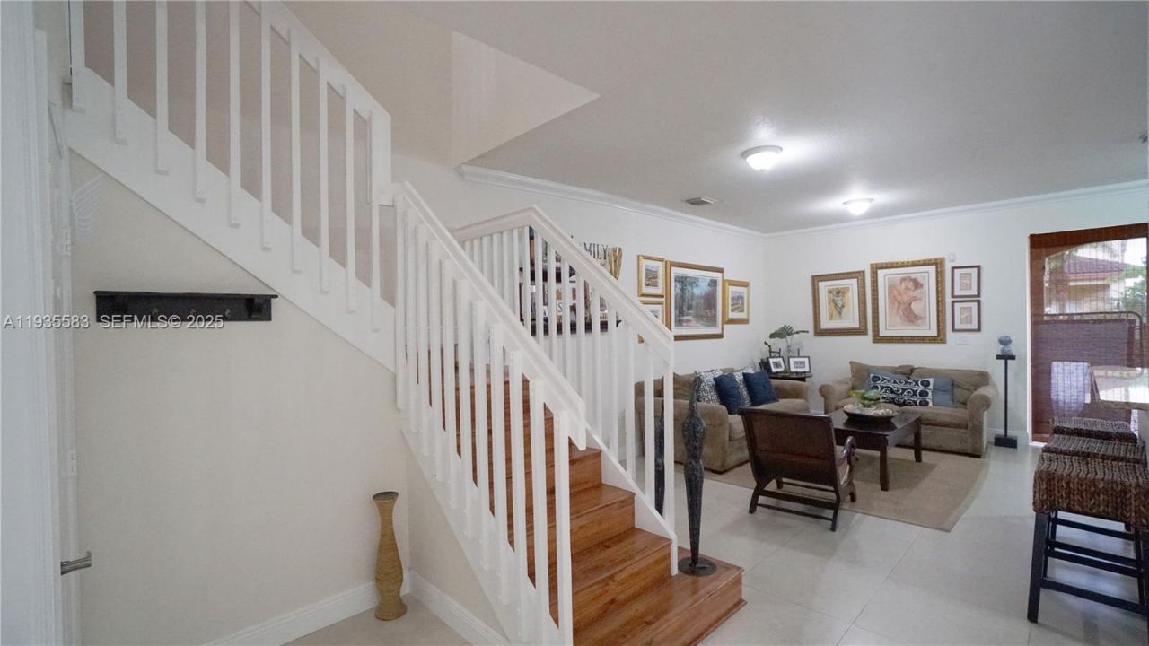 928 SW 154th Path, Unit 928, Miami, FL 33194 Photo