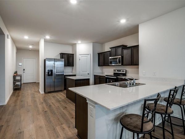 812 Primrose Lane, Pilot Point, TX 76258