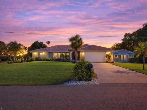 12070 Bohman LN, BOKEELIA, FL 33922