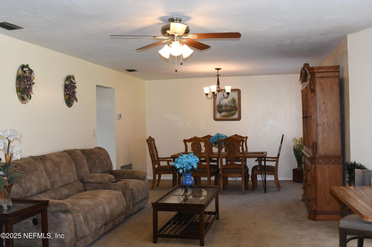 3105 SE Se 29th Blvd Boulevard, Gainesville, FL 32641 Photo