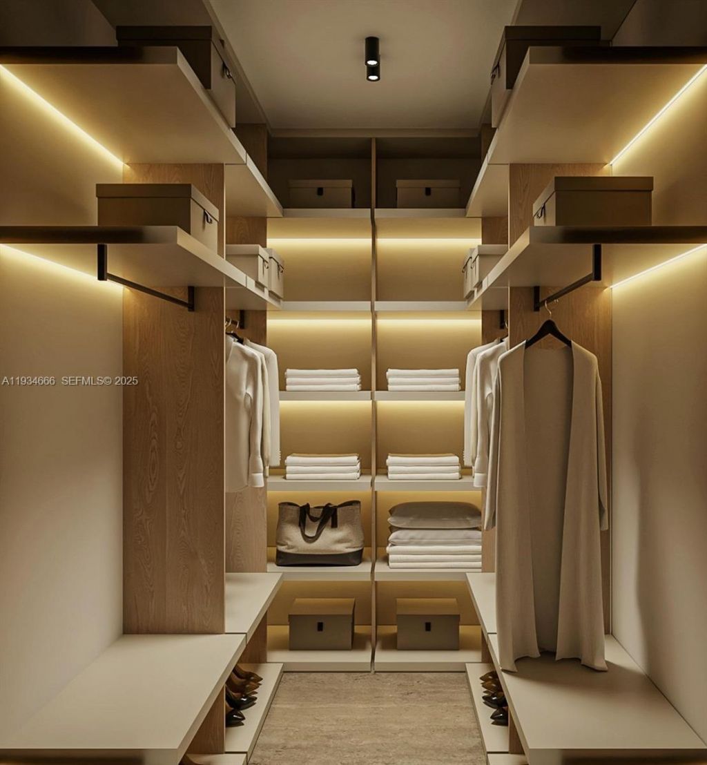 9205 SW 59th Ave, Pinecrest, FL 33156 Photo