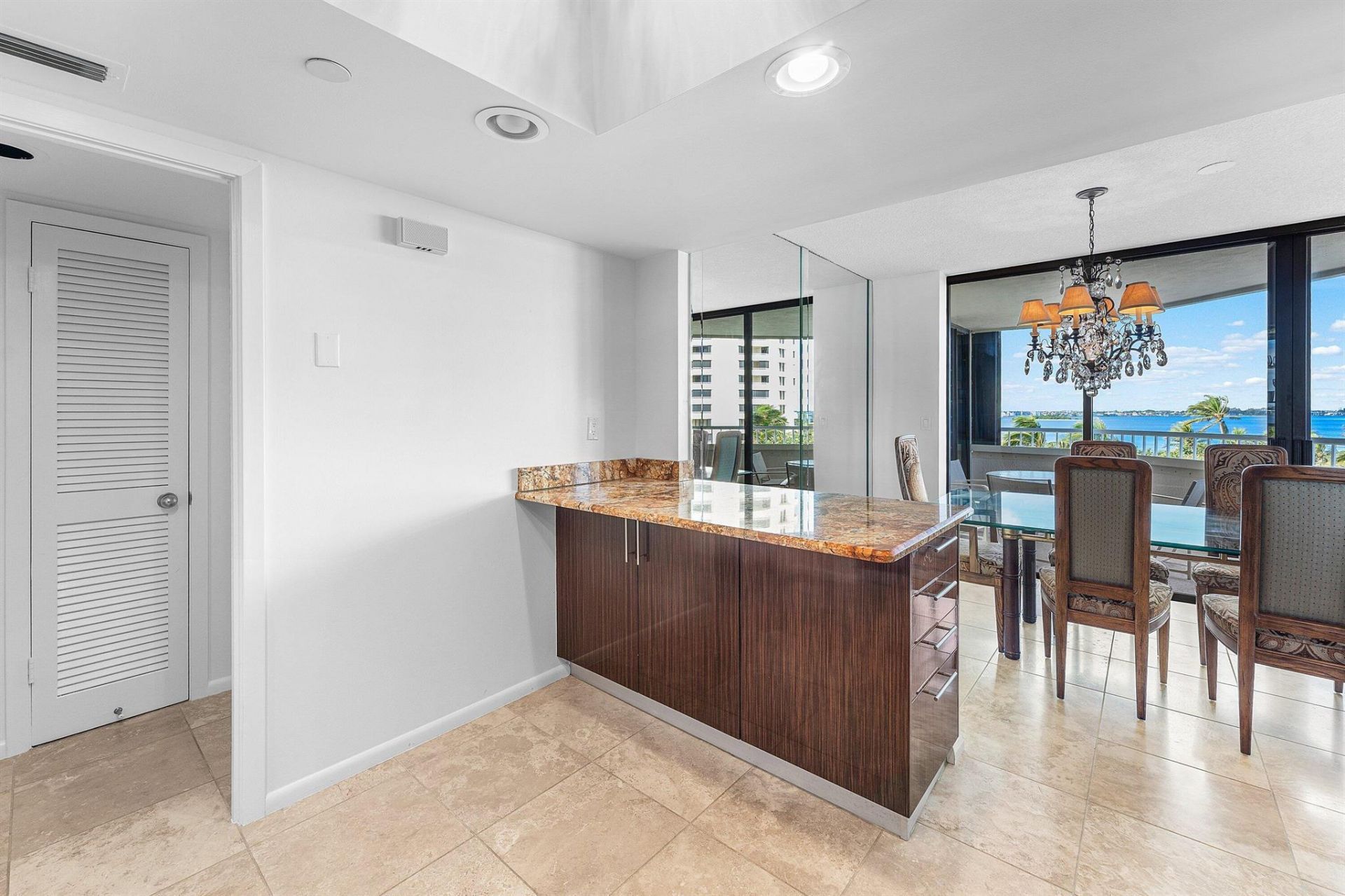 5070 N Ocean Drive, Unit 3b, Singer Island, FL 33404 Photo