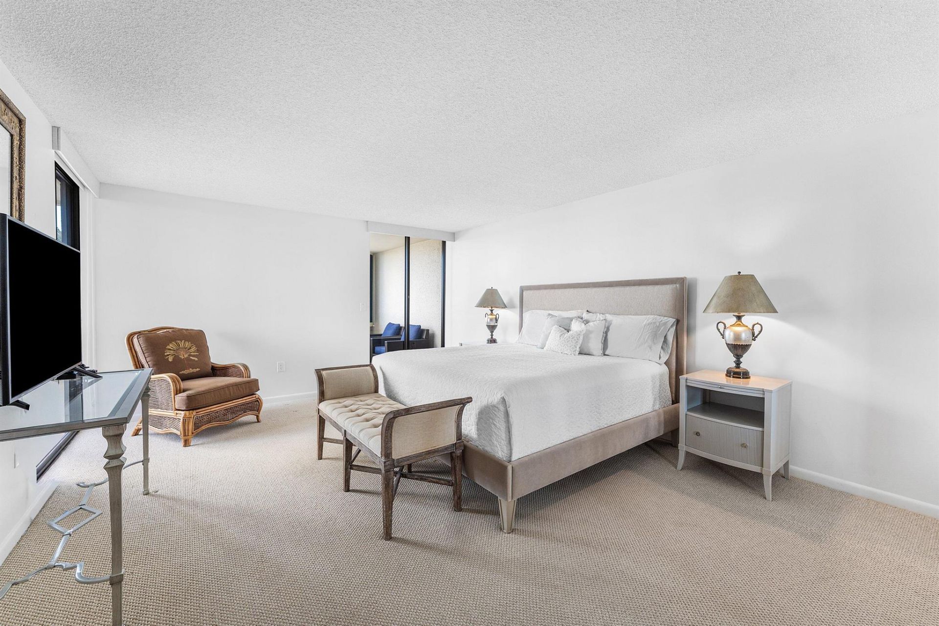 5070 N Ocean Drive, Unit 3b, Singer Island, FL 33404 Photo