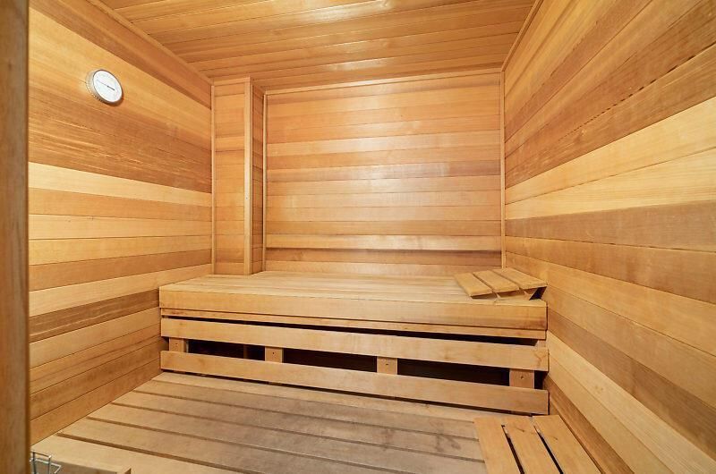 5070 N Ocean Drive, Unit 3b, Singer Island, FL 33404 Photo