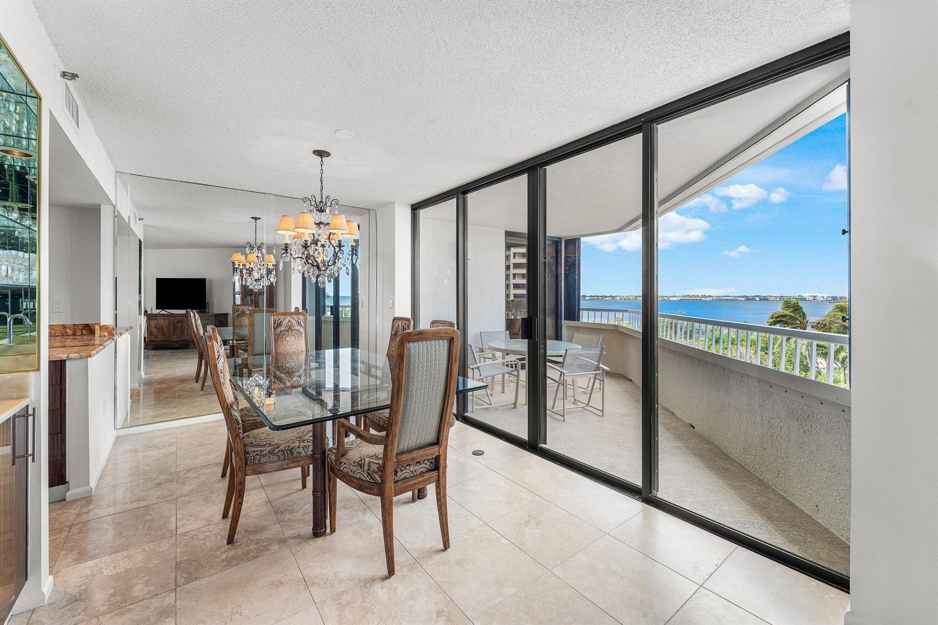 5070 N Ocean Drive, Unit 3b, Singer Island, FL 33404 Photo