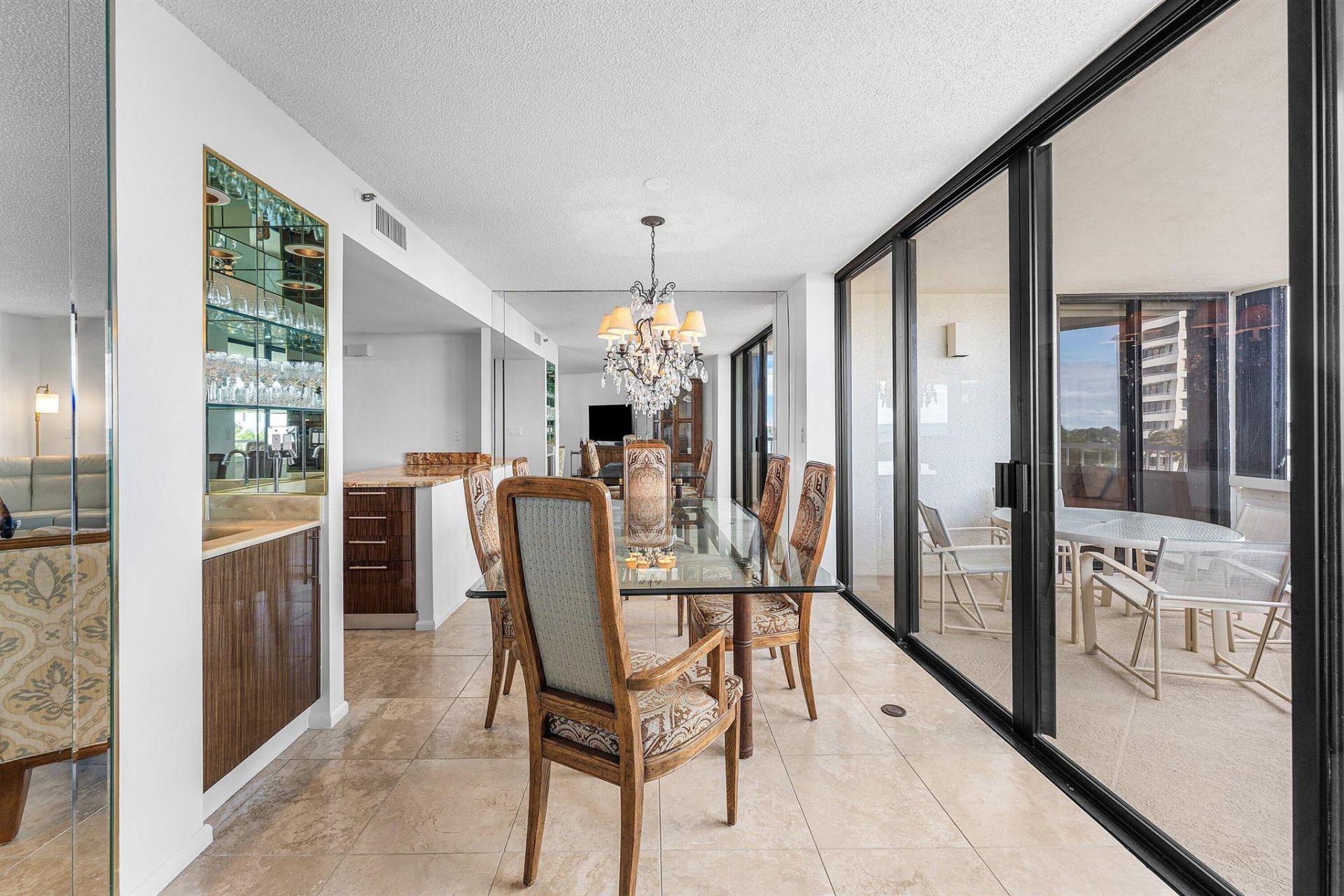 5070 N Ocean Drive, Unit 3b, Singer Island, FL 33404 Photo