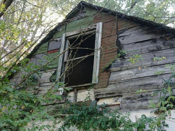 2345 E 21st Avenue, Gary, IN 46407