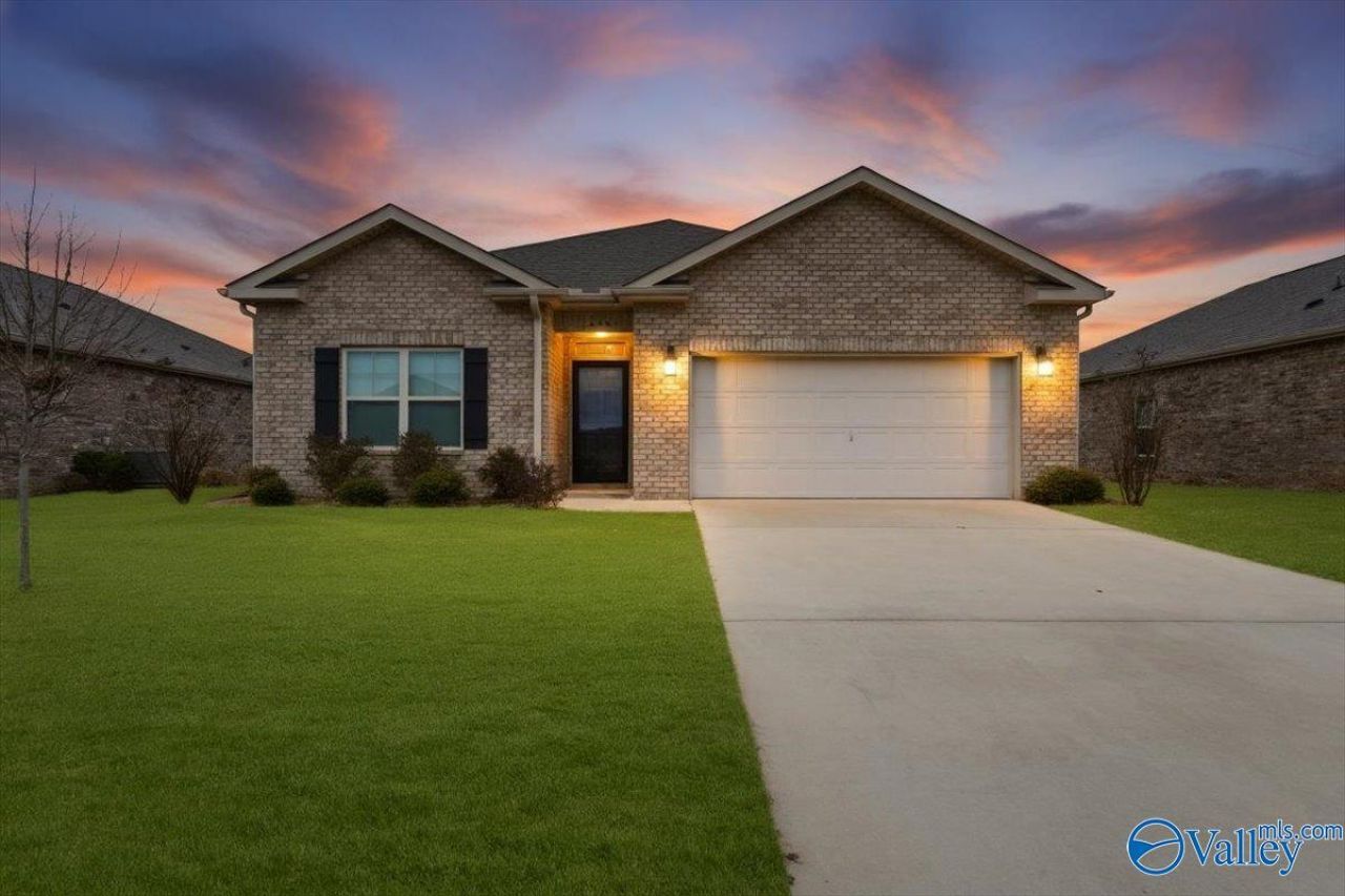 16205 Glenncrest Lane, Harvest, AL 35749 Main Photo