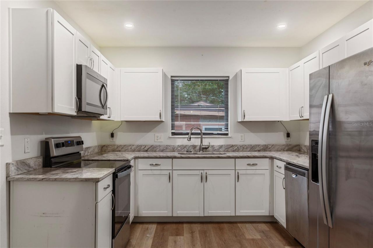 727 27th Avenue S, Saint Petersburg, FL 33705 Photo