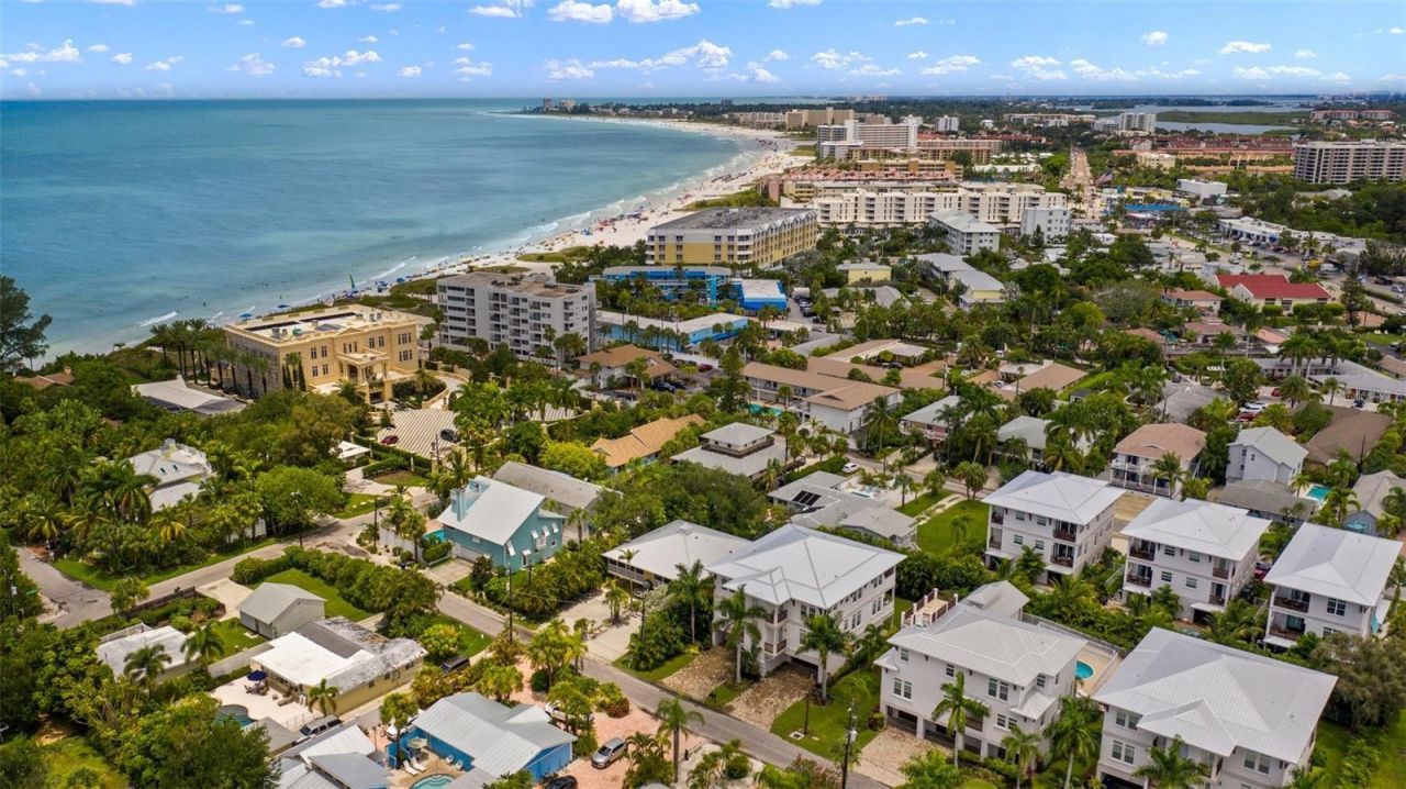 1021 Crescent Street, Unit 1, Sarasota, FL 34242 Photo