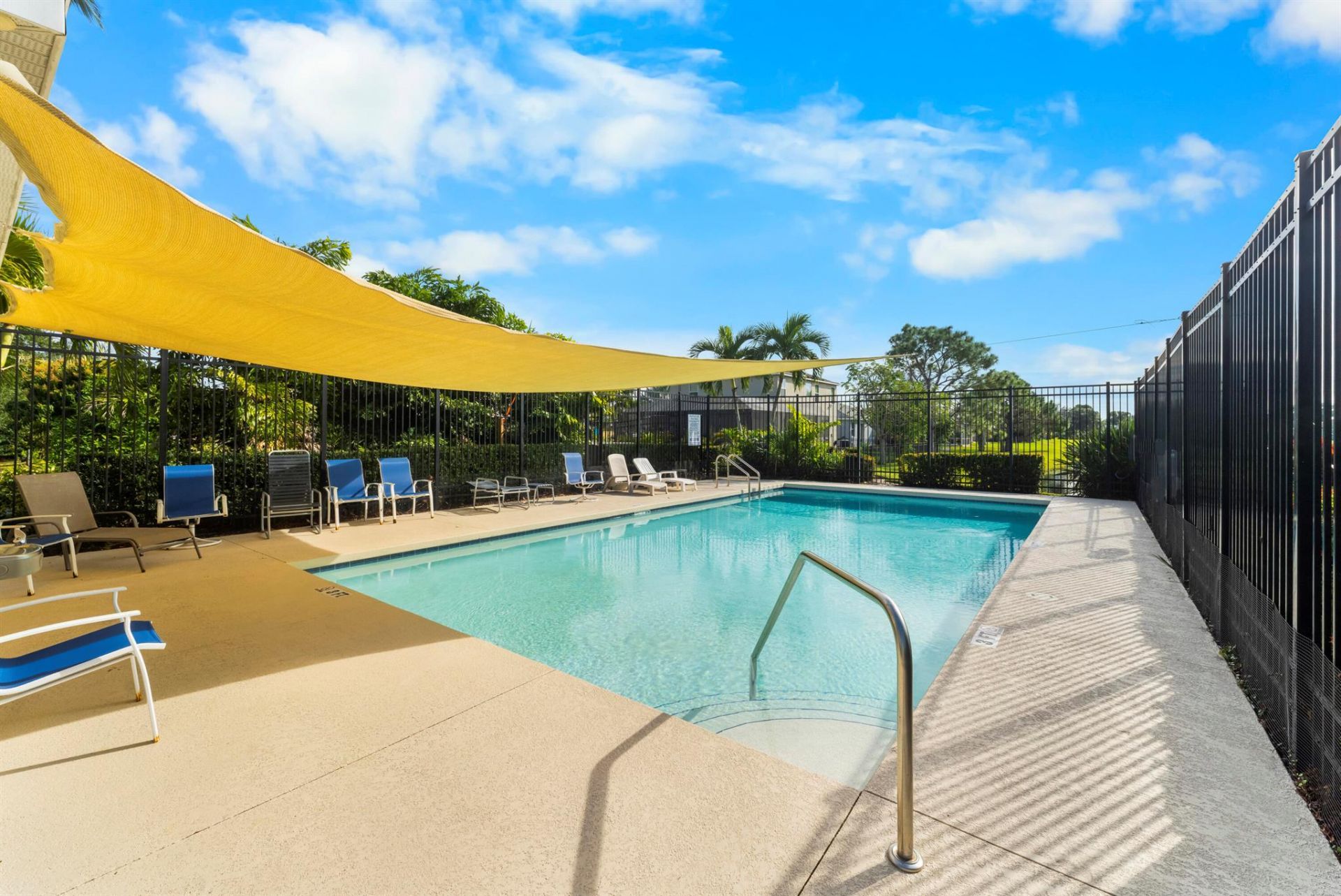 110 65th Avenue E, Bradenton, FL 34203 Photo