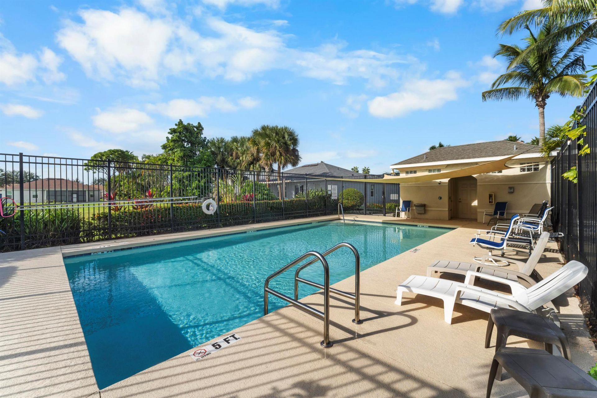 110 65th Avenue E, Bradenton, FL 34203 Photo