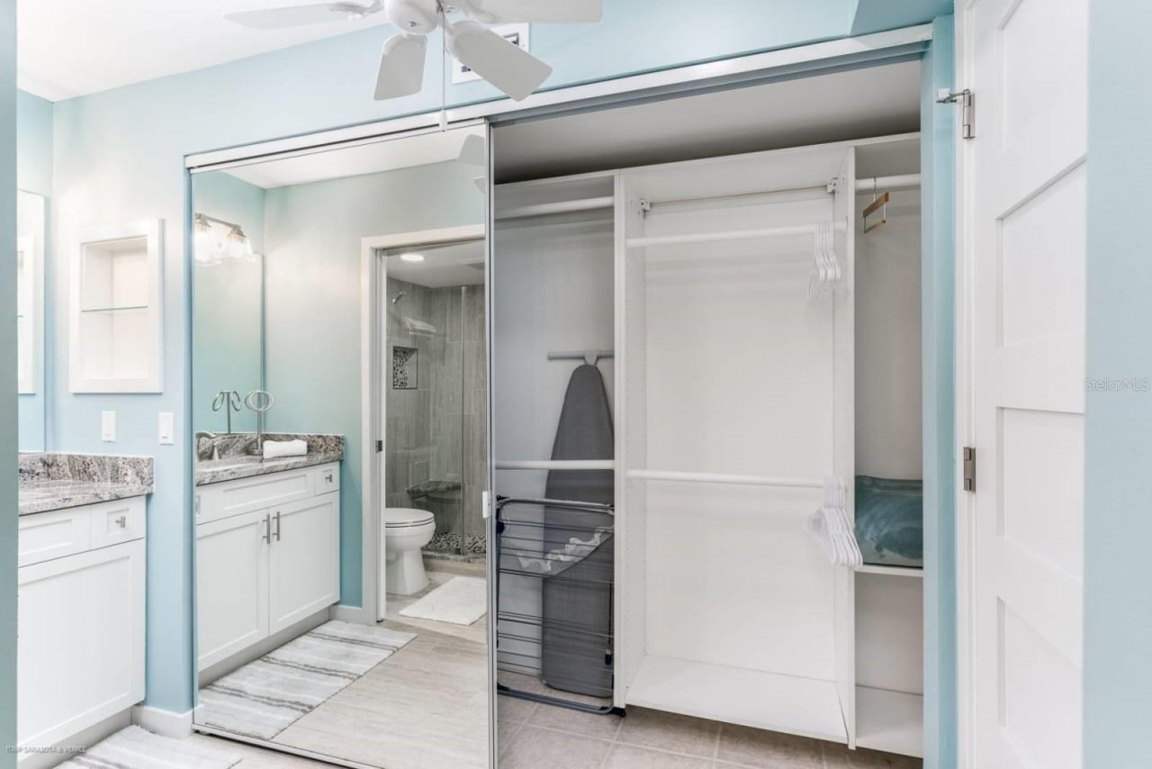 1087 Lake House Circle, Unit C104, Sarasota, FL 34242 Photo