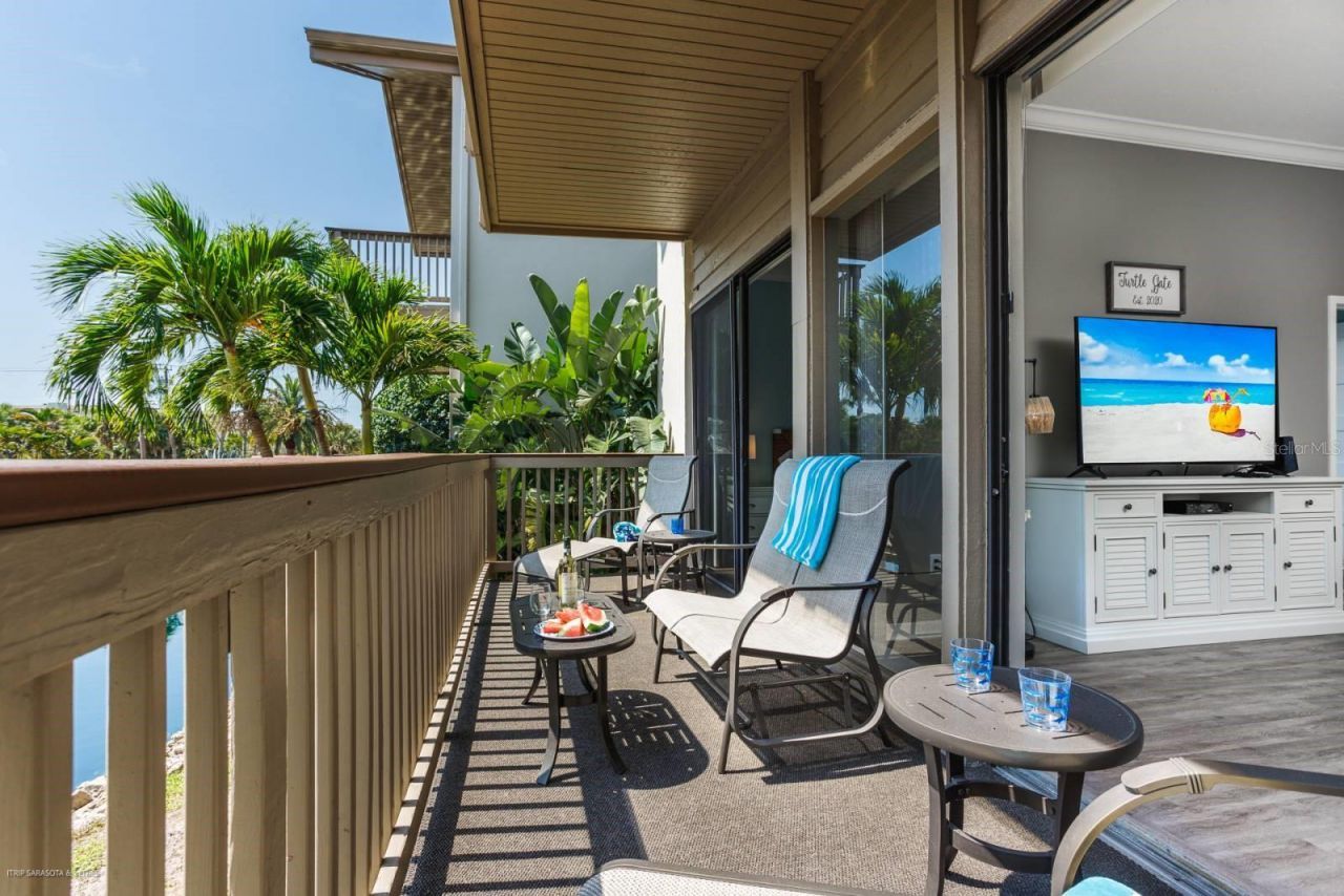 1087 Lake House Circle, Unit C104, Sarasota, FL 34242 Photo