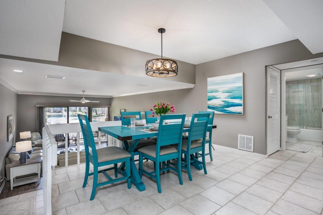 1087 Lake House Circle, Unit C104, Sarasota, FL 34242 Photo