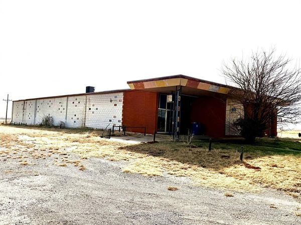 22194 Highway 152 Highway, Cordell, OK 73632