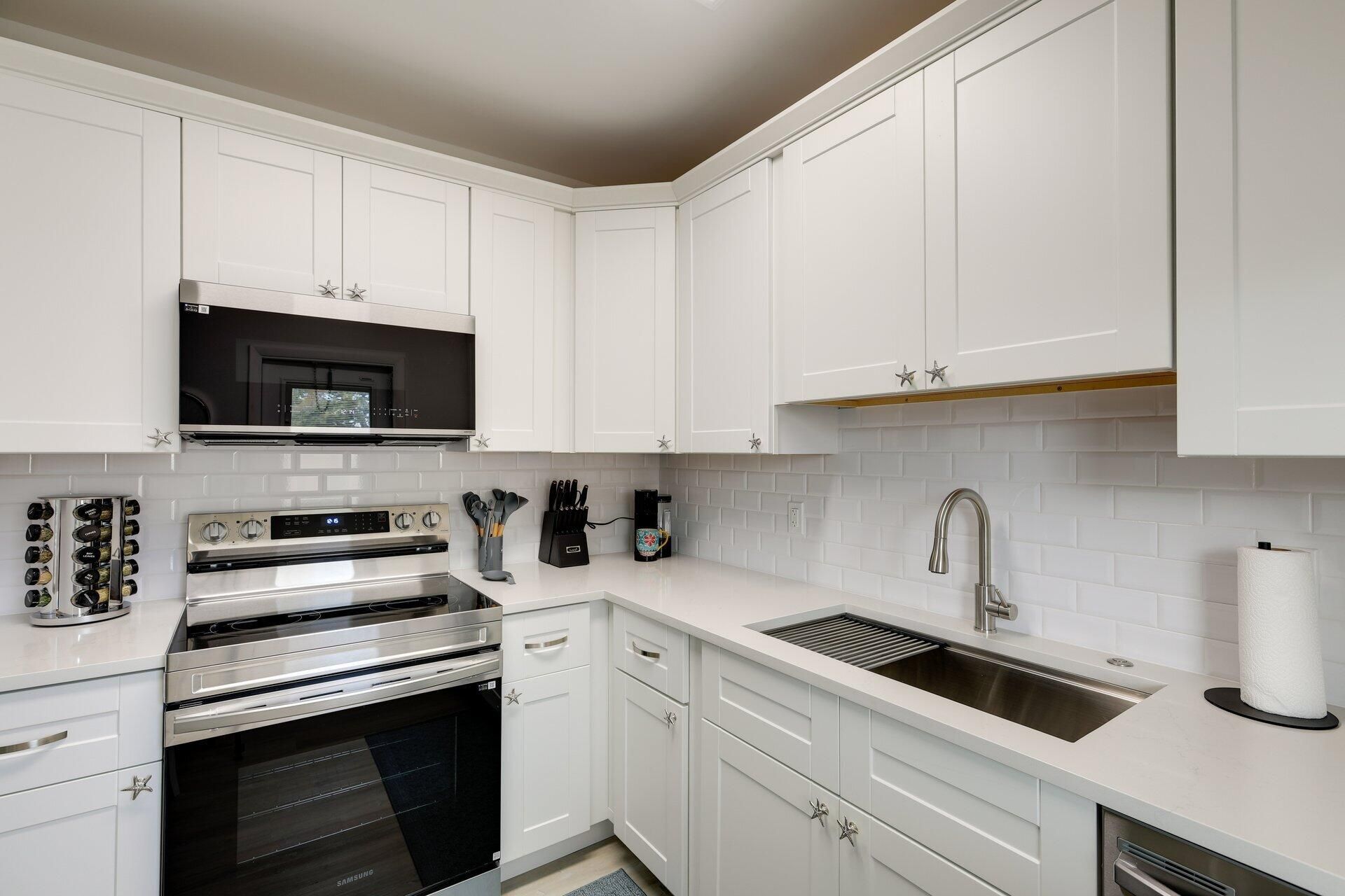 522 Eastwind Drive, North Palm Beach, FL 33408 Photo