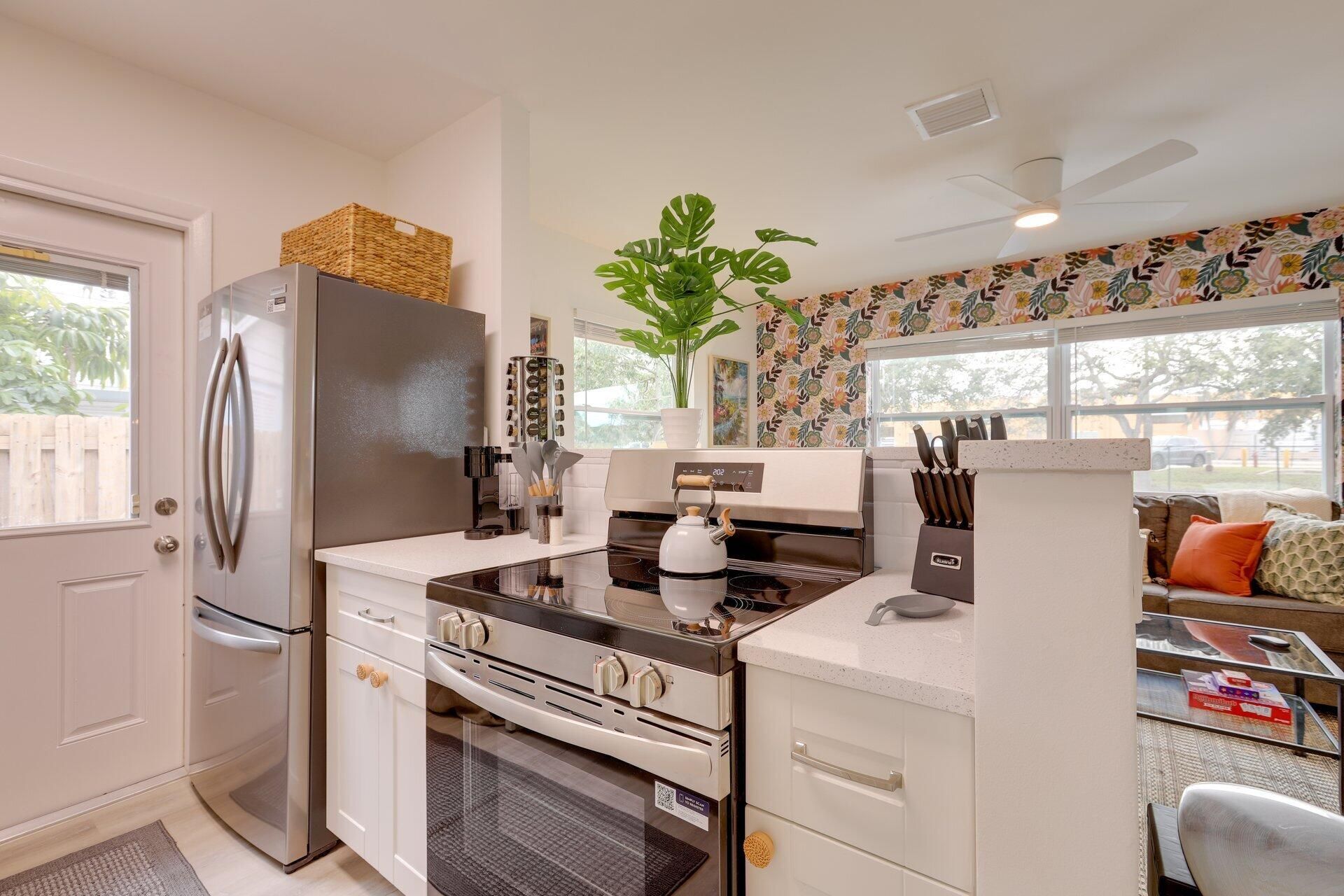 524 Eastwind Drive, Unit 524, North Palm Beach, FL 33408 Photo