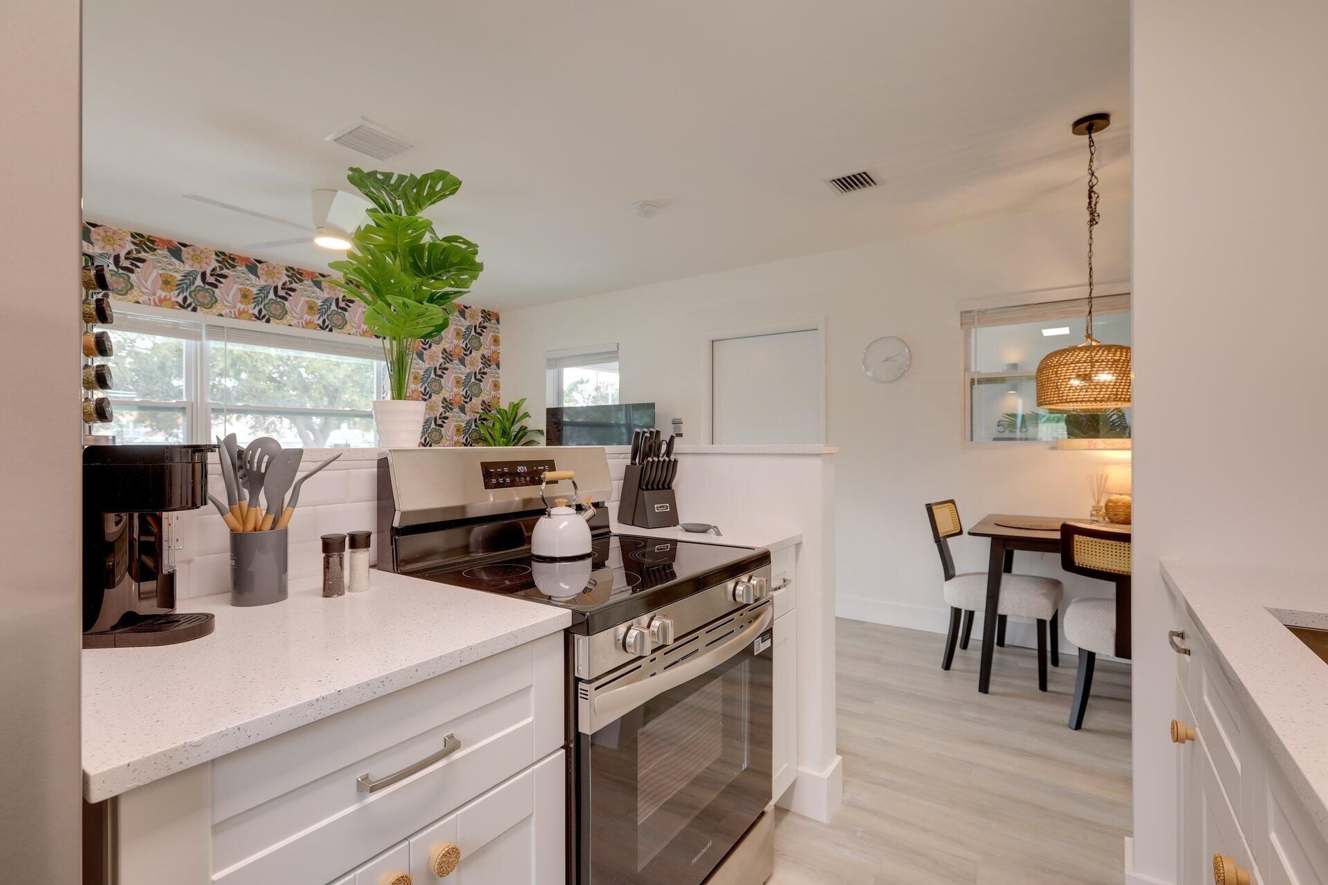 524 Eastwind Drive, Unit 524, North Palm Beach, FL 33408 Photo