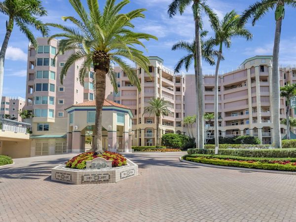 300 SE 5th Avenue, Unit 2160, Boca Raton, FL 33432