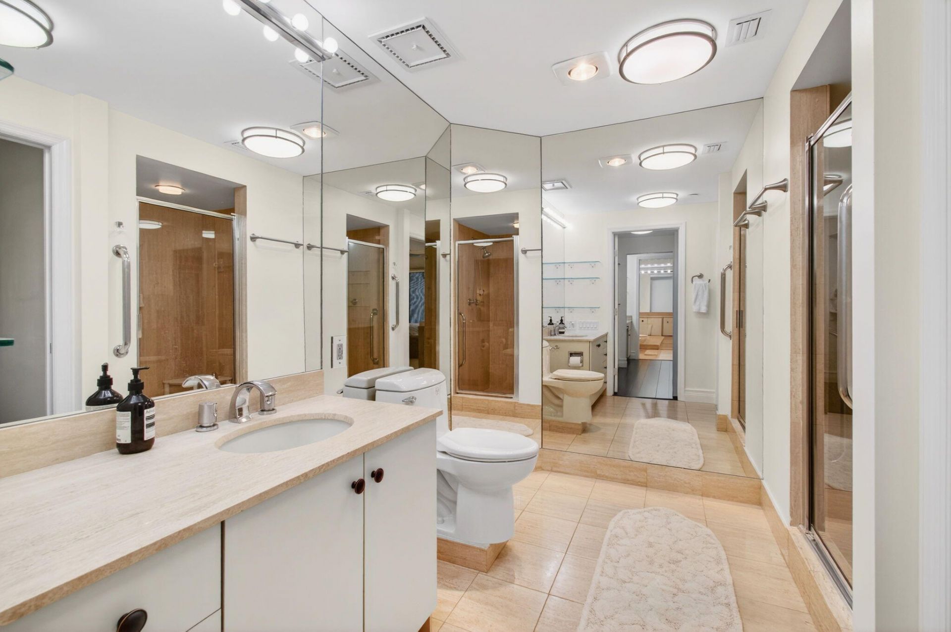 300 SE 5th Avenue, Unit 2160, Boca Raton, FL 33432 Photo